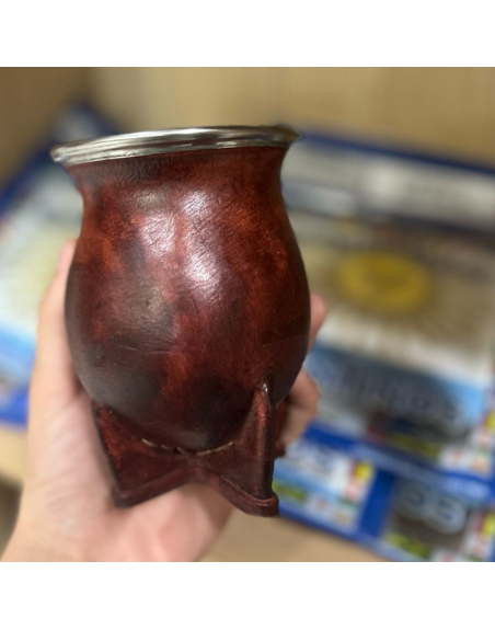 Mate forrado en cuero c/virola CAMIONERO MARRON