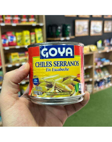 CHILES SERRANOS EN ESCABECHE