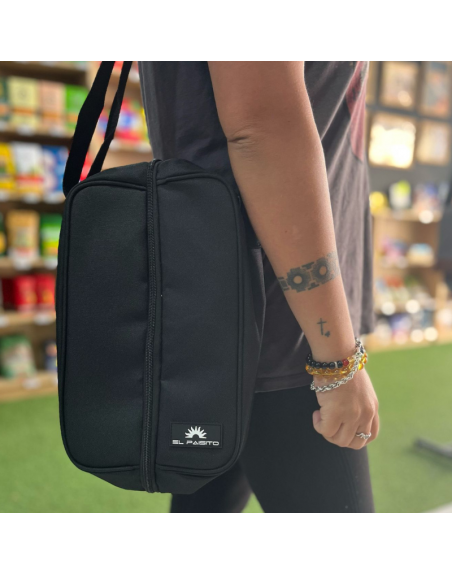 Matera EL PAISITO c/cremallera y correa - NEGRA